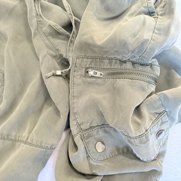 Shein Cargo green cropped pull over casual pants small - Picture 7 of 7